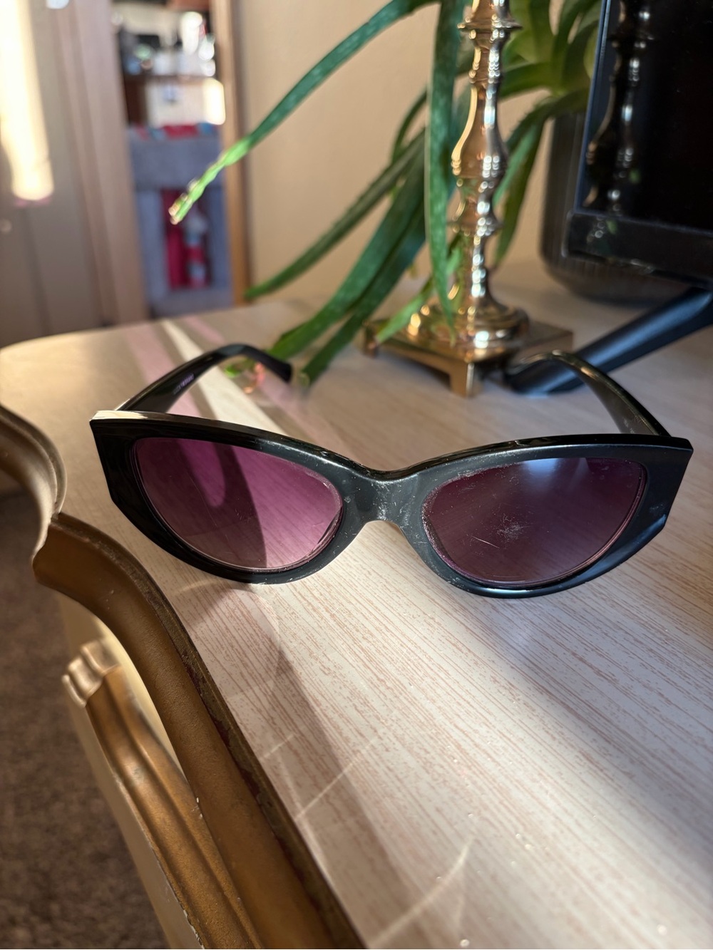 Lucky Brand Black Cat-Eye Sunglasses